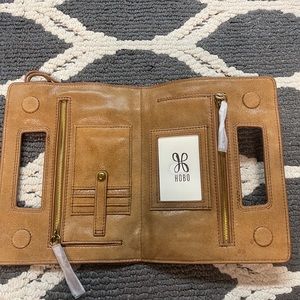 Hobo clutch